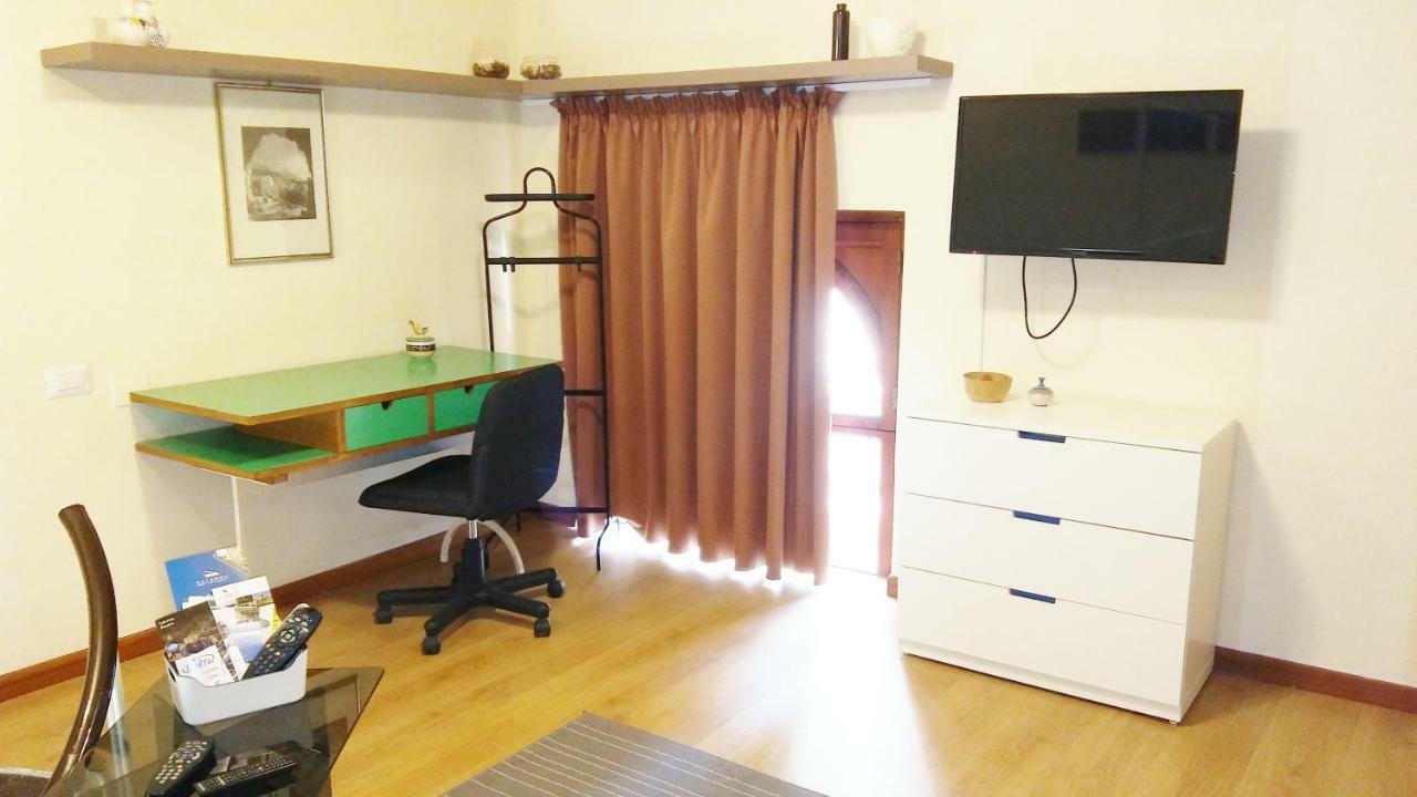 Bilocale In Centro Apartment Salerno Exterior photo