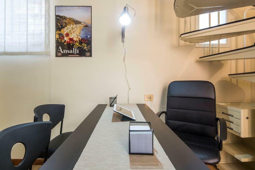 Bilocale In Centro Apartment Salerno Exterior photo